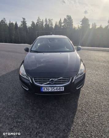 Volvo S60 - 2