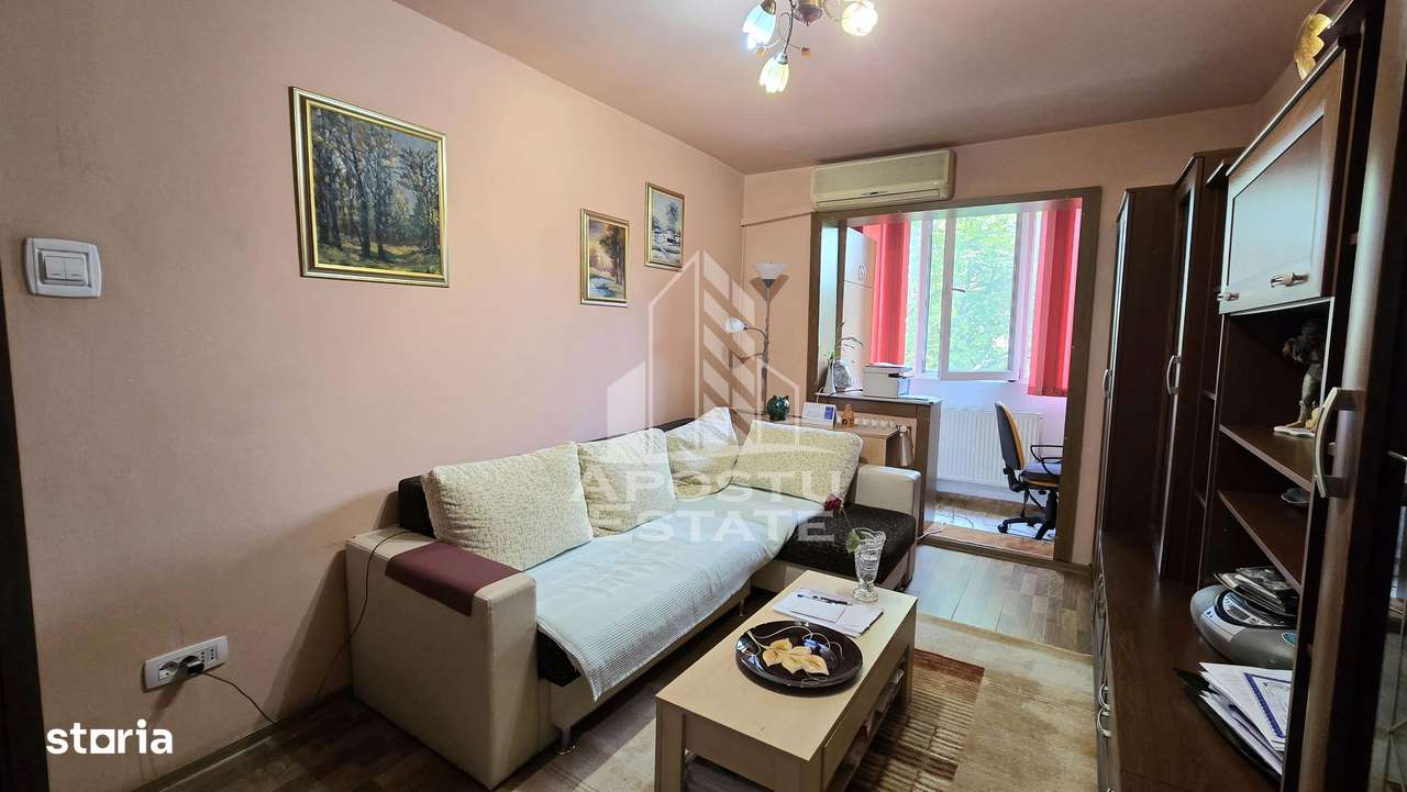 Apartament cu 3 camere, etaj intermediar, zona Dacia - Imagine principală: 3/9