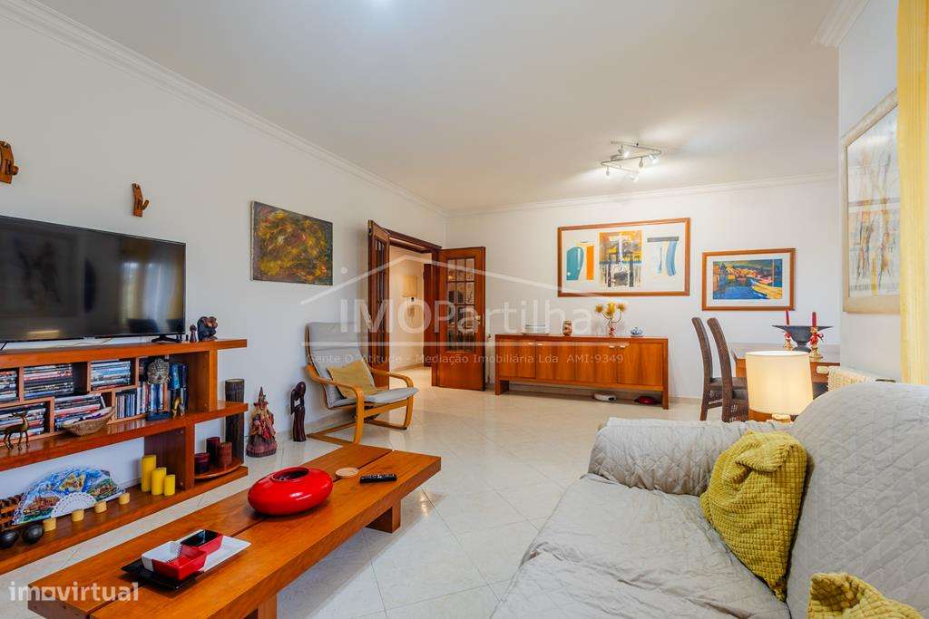 Apartamento T2 c/ parqueamento em Albarraque - Sintra - Grande imagem: 4/22