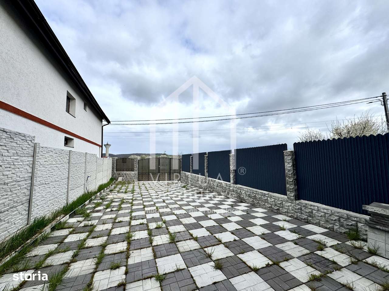 Duplex cu 3 camere, 103mp utili+2 balcoane, 267mp teren, Cristian-5