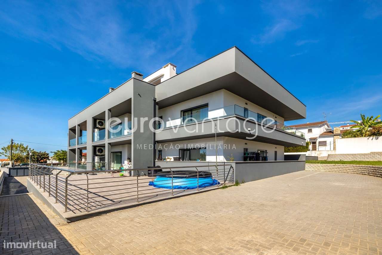 Apartamento T3 de Excelentes áreas-57