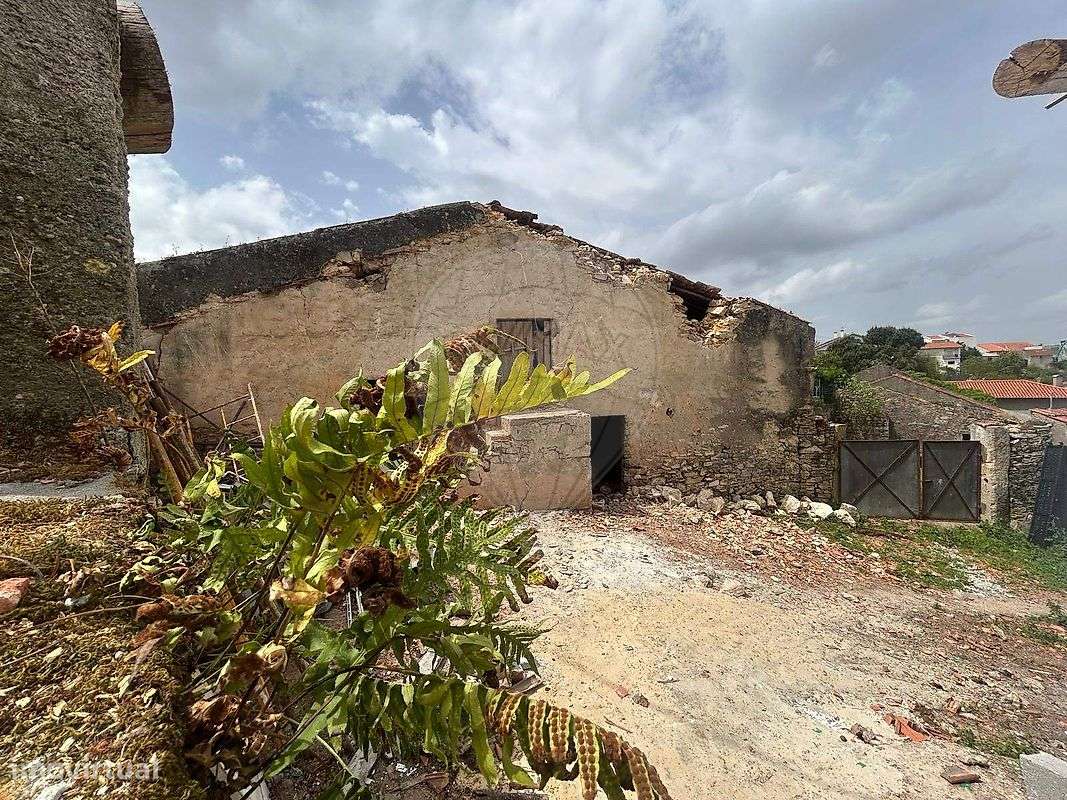 Moradia T2 para venda-10