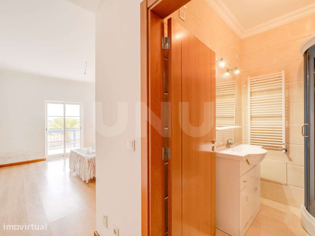 Quinta com 4,8 hectares e casa T9 em Vila Nova da Baronia-40