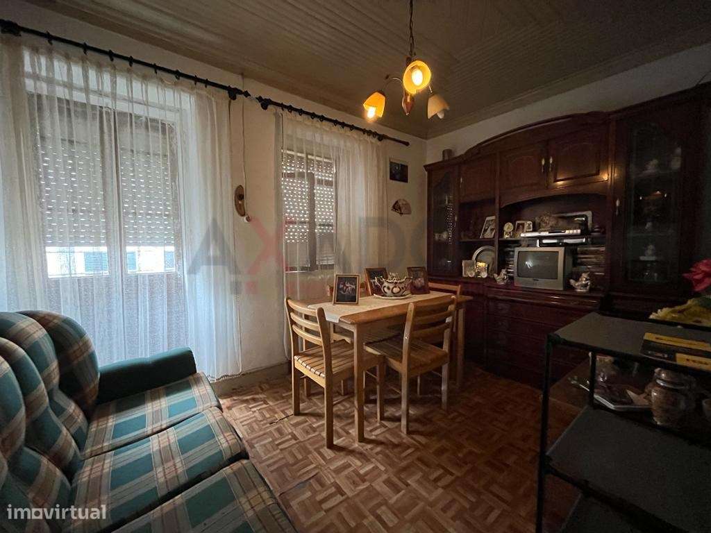 Moradia para renovar na Serra da Estrela-6