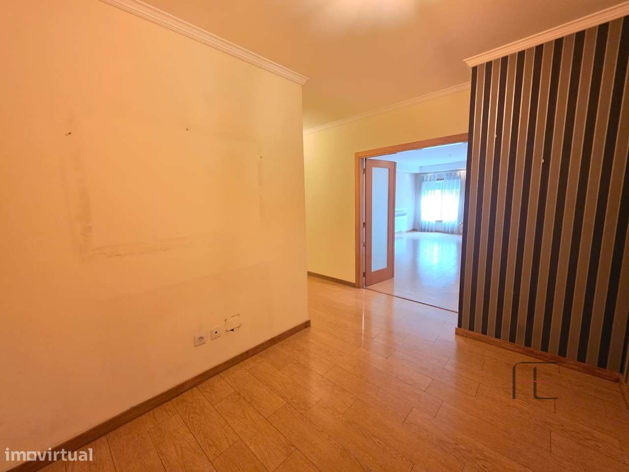 Apartamento T1 Arrendamento em Rio Tinto,Gondomar - Grande imagem: 2/19