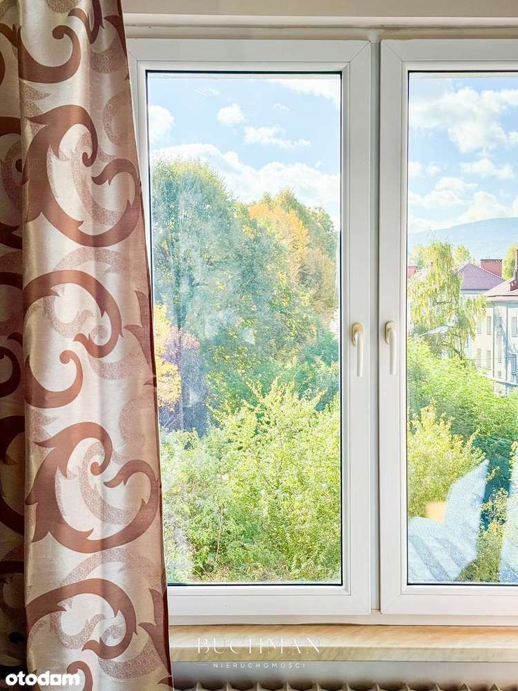 Kawalerka w centrum z widokiem - Dużo światła Bez Prowizji FILM-4