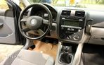 Volkswagen Golf V 1.9 TDI Trendline - 10