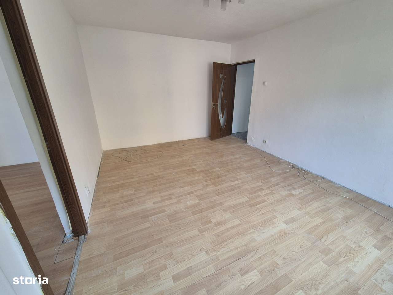 Apartament 2 camere cu balcon și parchet, centrală - Imagine principală: 4/6