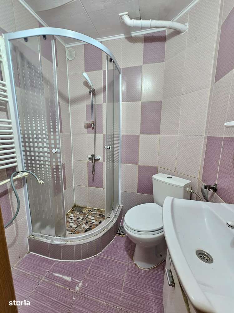 Apartament cu 2 camere, mobilat și utilat, parter - Imagine principală: 5/5