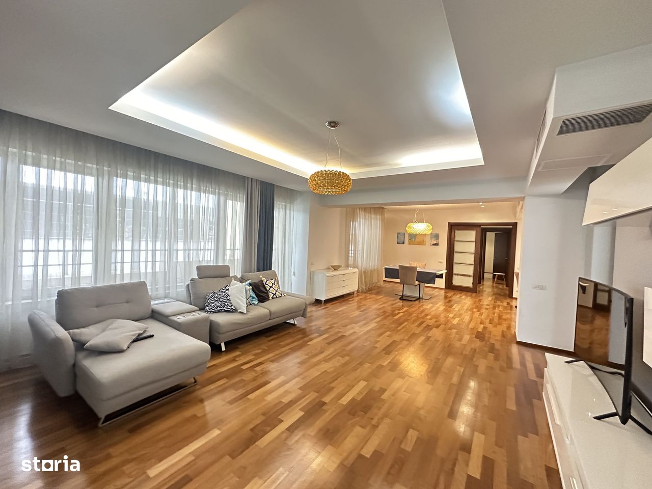 Apartament de 3 camere Parcul  Herastrau