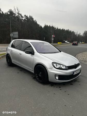 Volkswagen Golf VI 2.0 TDI Trendline - 4