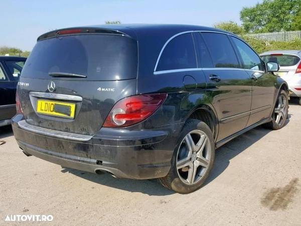 Dezmembrez Mercedes R-Class 2.2cdi 3.0cdi 2011 - 1