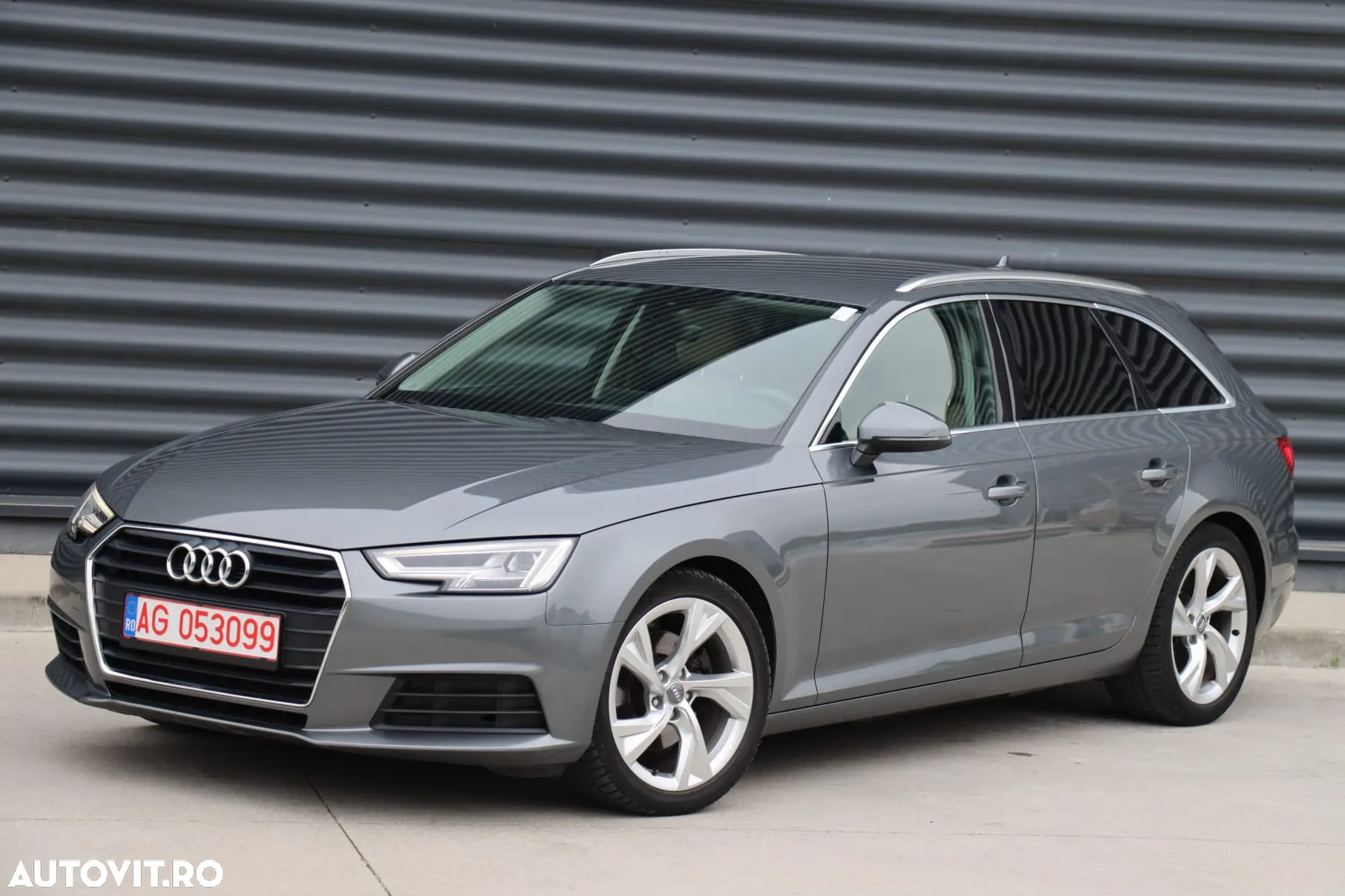 Audi A4 Avant 2.0 TDI ultra - 23