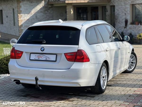 BMW Seria 3 318d DPF Touring - 3