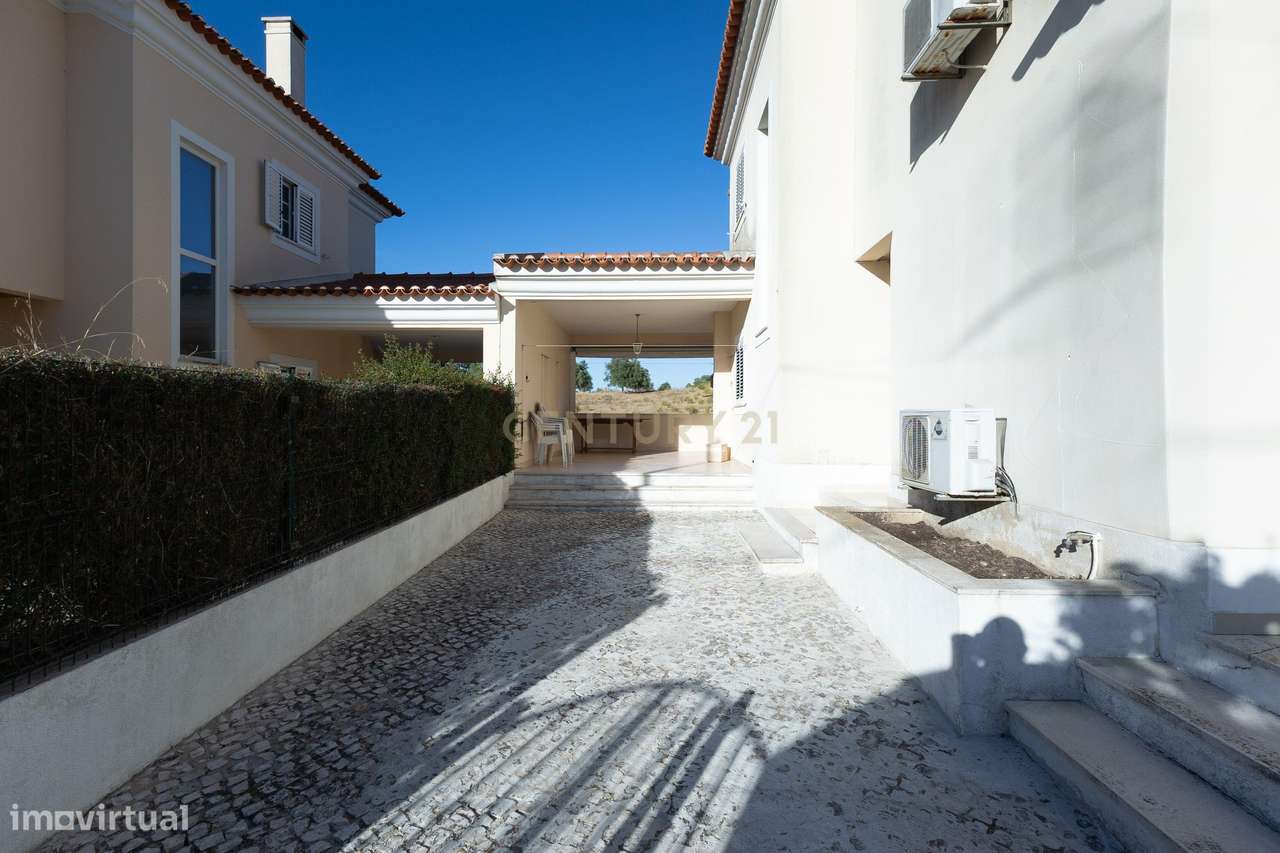 Moradia T4+1 em Condomínio Fechado – Alfacenhas Vila - Grande imagem: 4/36
