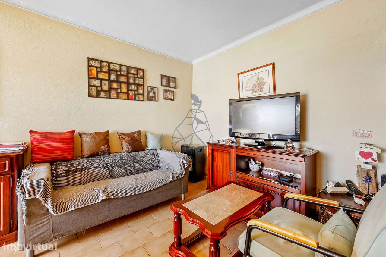 Apartamento T3 com exposição solar nascente /sul em Portimão-9