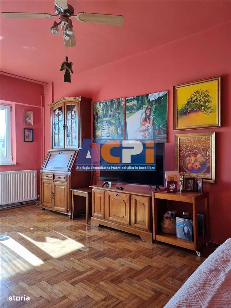 Apartament, 3 camere decomandate, RMB, Bacau. - Imagine principală: 2/10