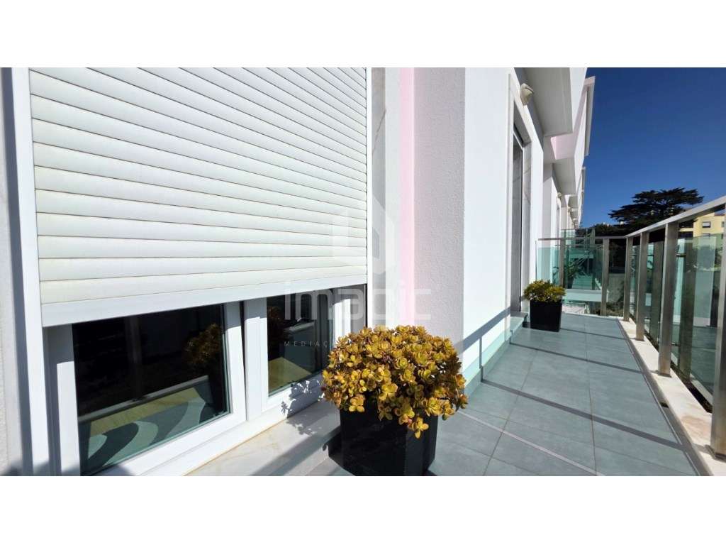 Apartamento T3 Duplex, com duas salas, usado na Malveira-21