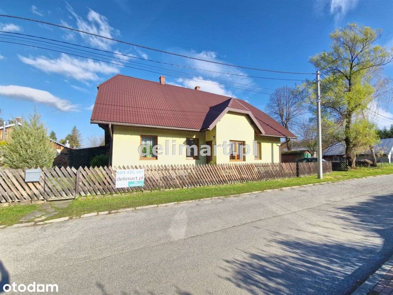 Dom w atrakcyjnej lokalizacji Zagórz-13