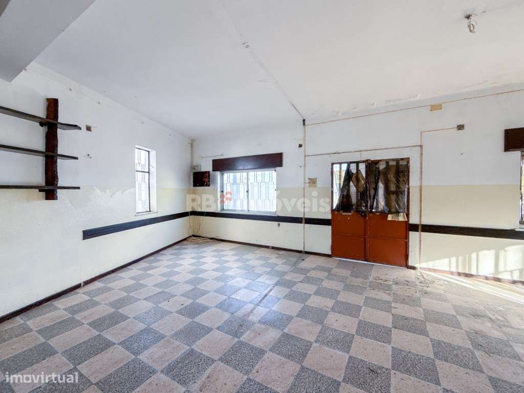 Espaço Comercial com Potencial para Moradia! - Grande imagem: 4/30