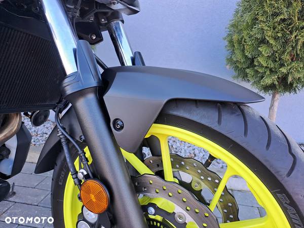 Yamaha MT - 9