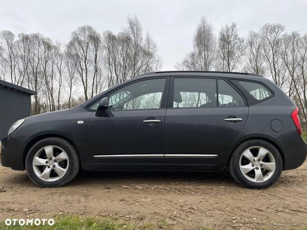 Kia Carens 2.0 CRDi Freedom 7os - 6