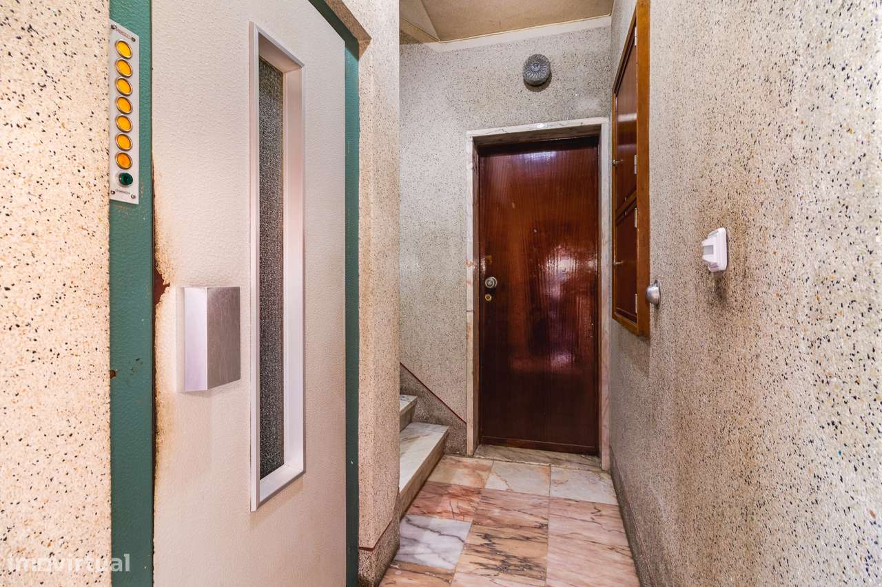 APARTAMENTO T3 | 2 WC'S | ELEVADOR | ARRECADAÇÃO | FALAGUEIRA-25