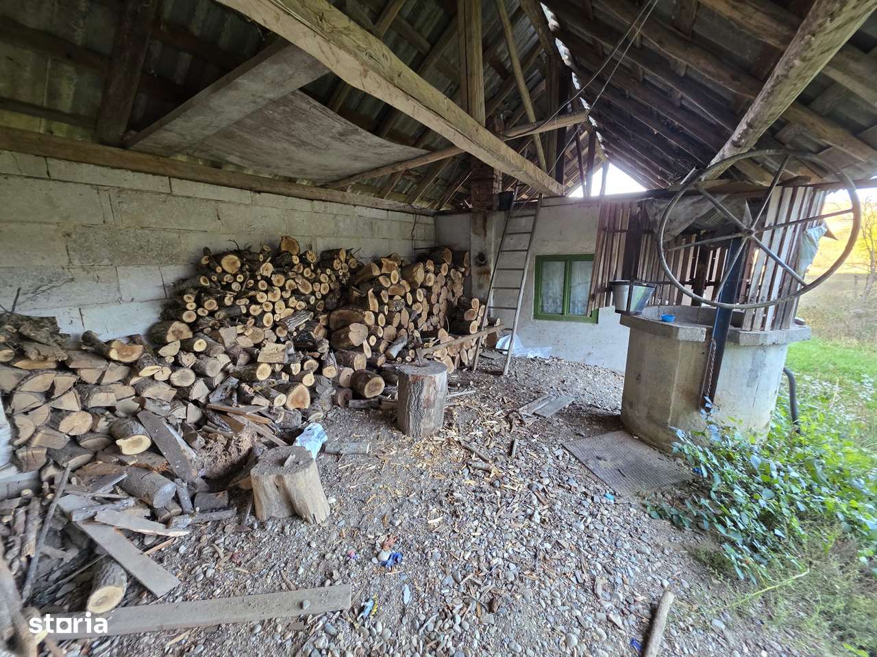 Casă de vânzare în loc Tisa, jud. Hunedoara – doar 37 de min de Deva.-3