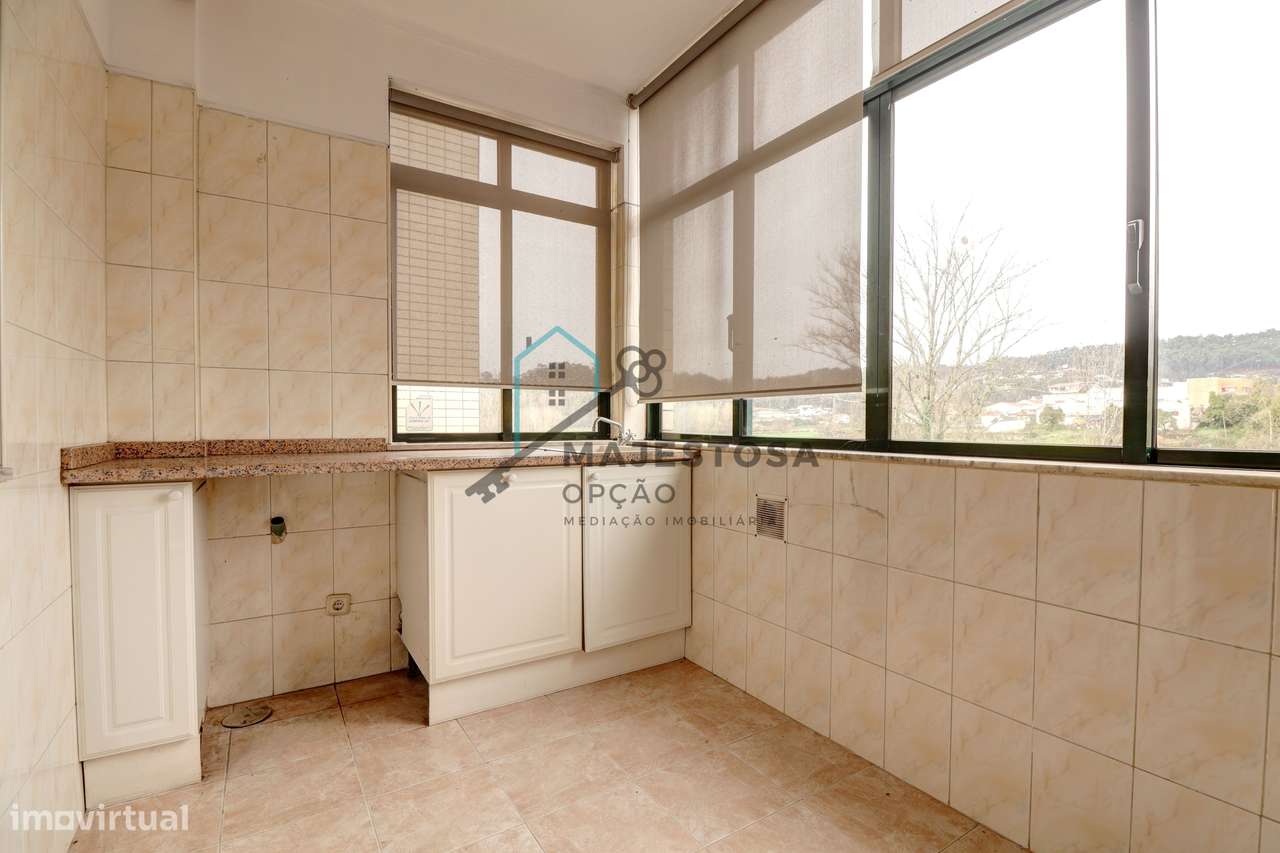 Apartamento T3 no Centro de Vila Verde — Braga-9