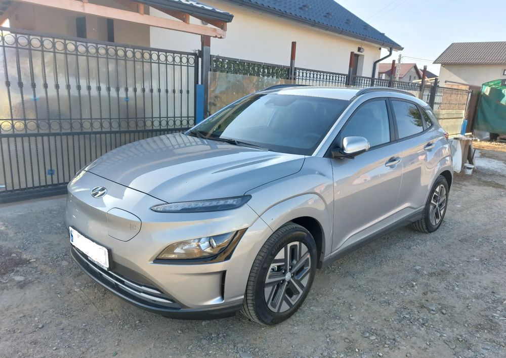 Hyundai Kona 204CP Highway + Navi 2023