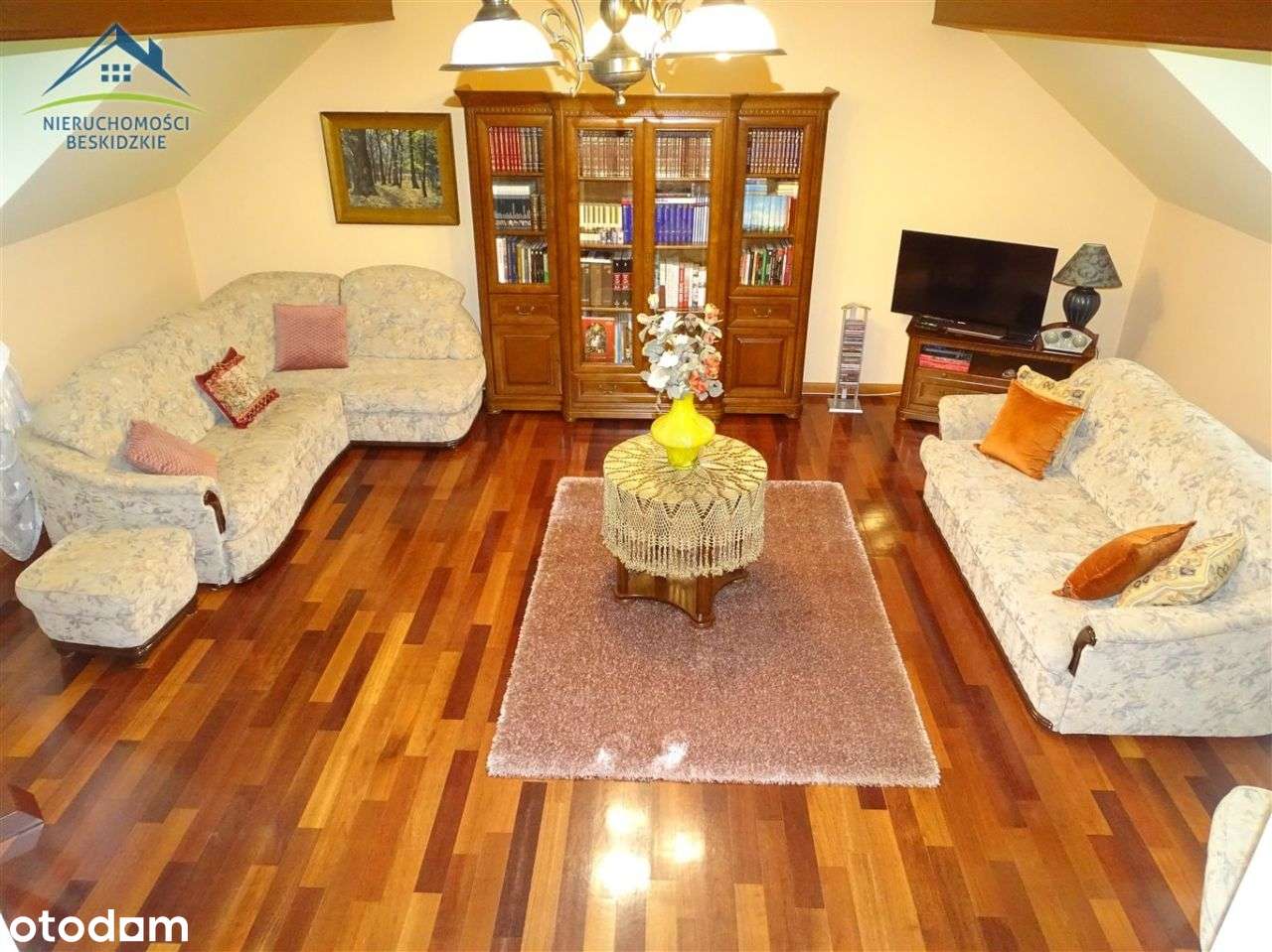 Niezwykły dom w Ustroniu - dla koneserów piękna!-13