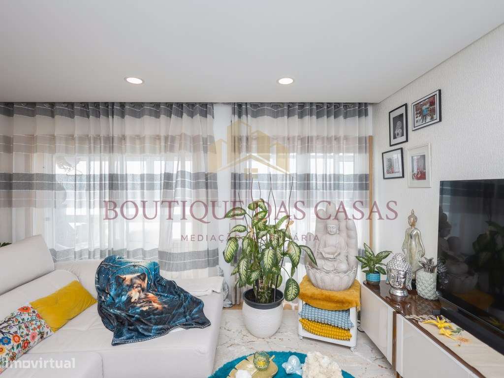 T3 Último Piso com Elevador | Remodelado | 3 Frentes | Muita Luz | ...-10