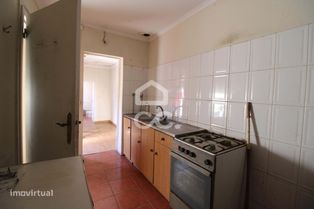 Oportunidade Única: Moradia com terreno para Recuperar no Coração de V - Grande imagem: 4/11