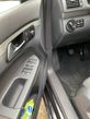 Volkswagen Touran 2.0 TDI DPF Highline - 11