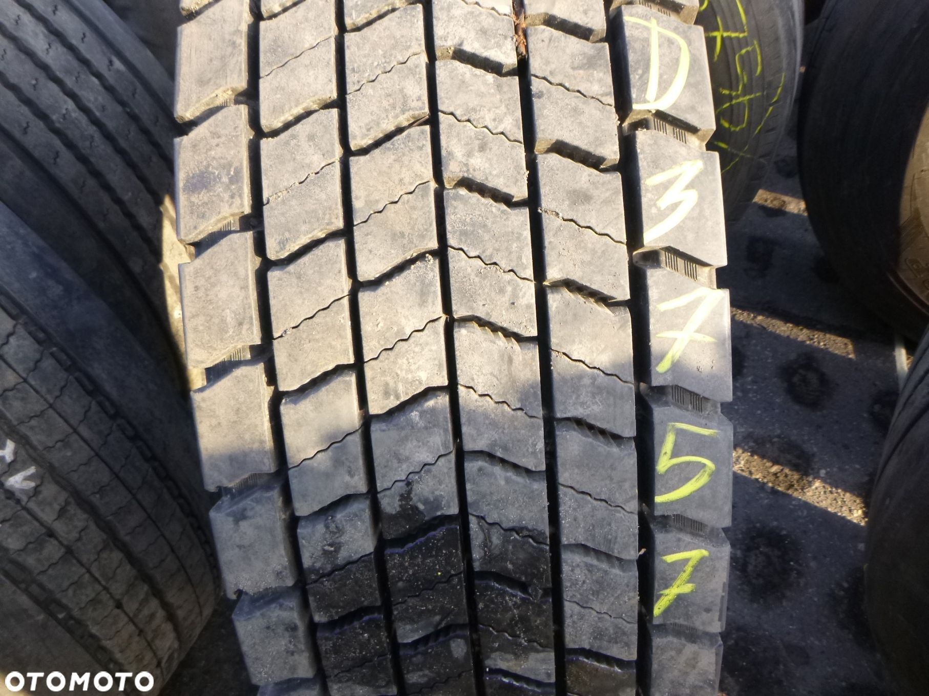 Opona 295/80R 22.5 Continental HD3 HYBRID Napędowa - 1