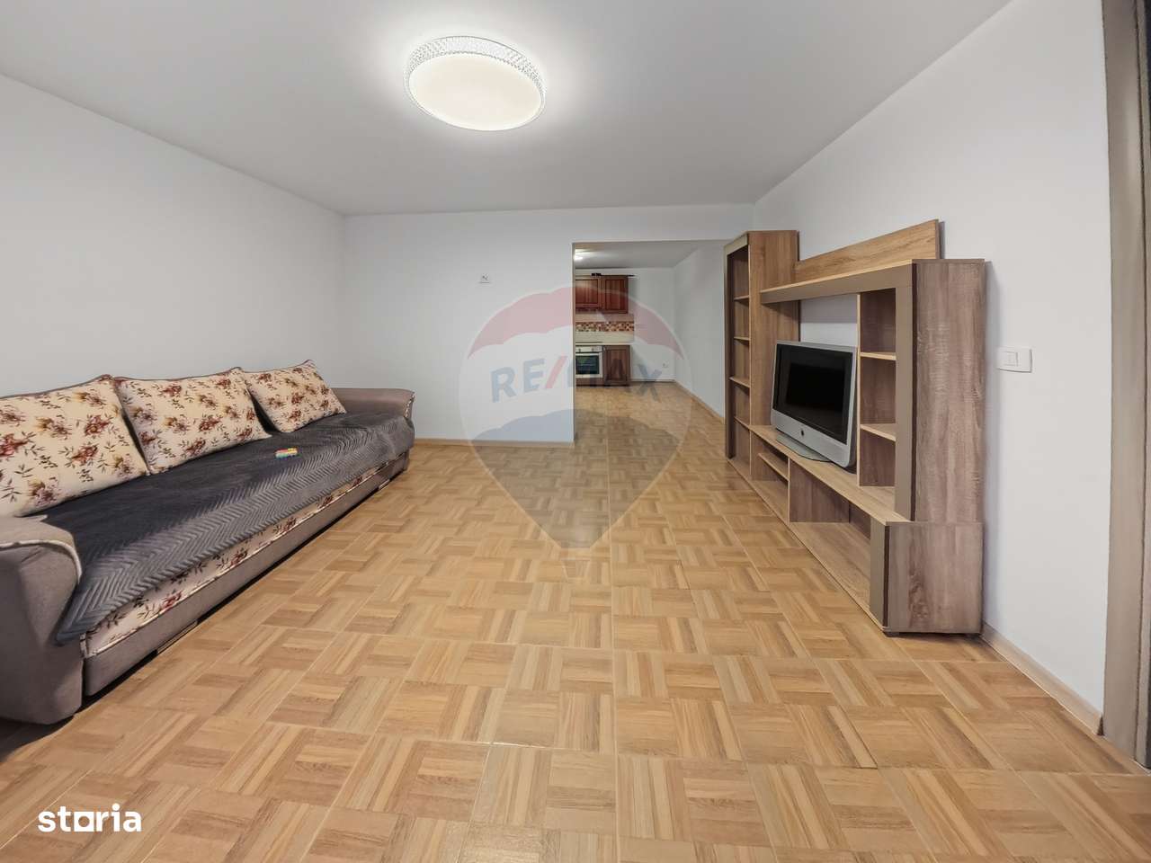 Casa cu teren de vanzare in Lespezi-4