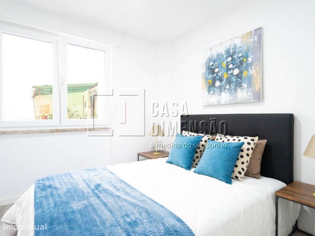 Apartamento de tipologia T3, com Varandas em Benfica!!-15