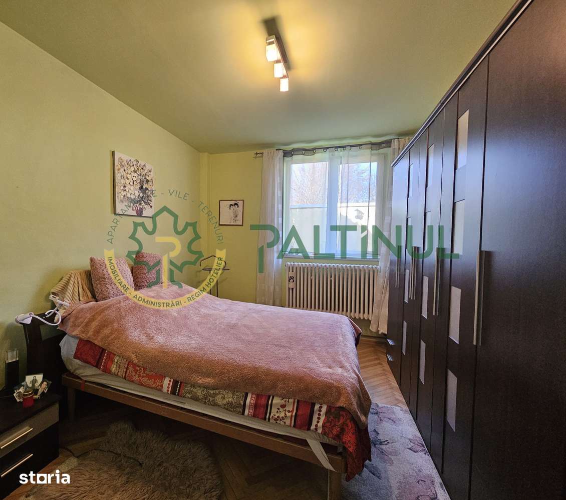 Casă spațioasă, retrasă de la stradă, într-o zonă liniștită din Sibiu-3