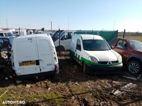 Dezmembrez Renault kangoo 1.5 dci - 4