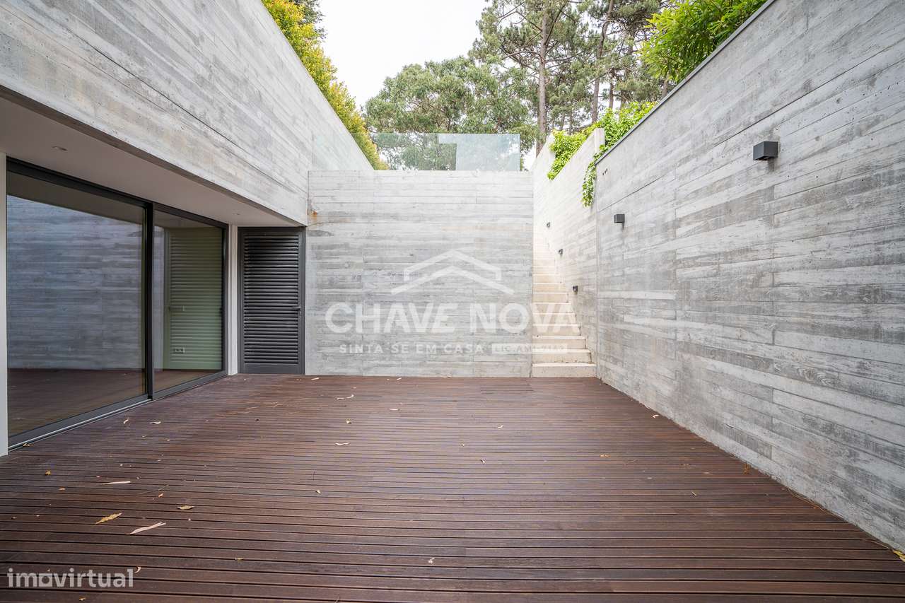 Arrendamento de Moradia V4 Duplex c/ piscina|Bairro da Vilarinha|Porto - Grande imagem: 5/31