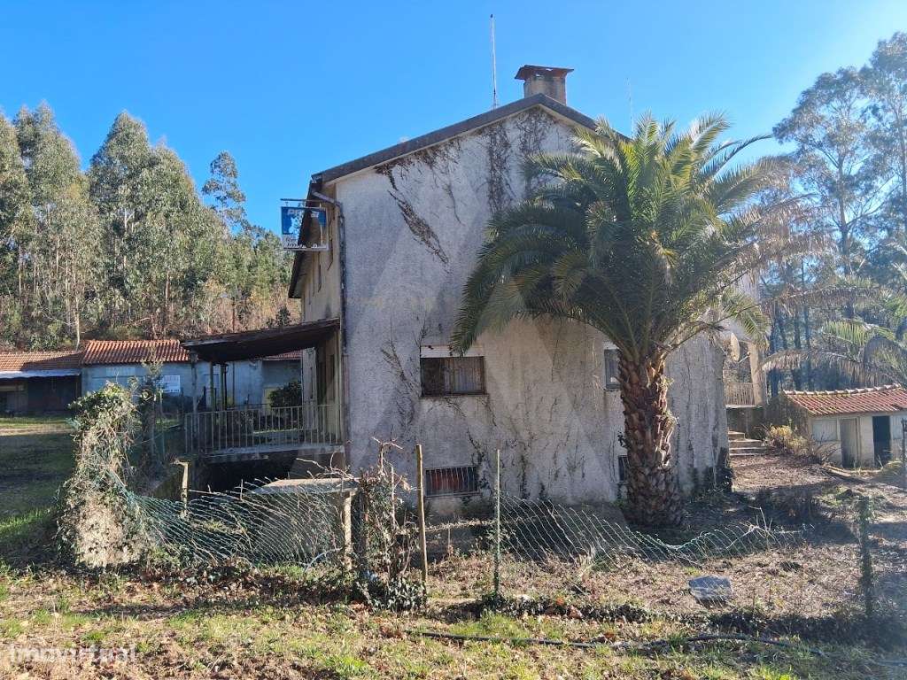 Prédio Misto - Habitação e Comércio em Arca e Varzielas, Oliveira d... - Grande imagem: 4/29