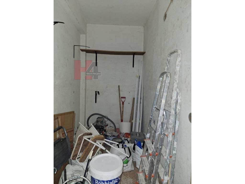 Apartamento T2 totalmente remodelado em Oeiras próximo da praia-35