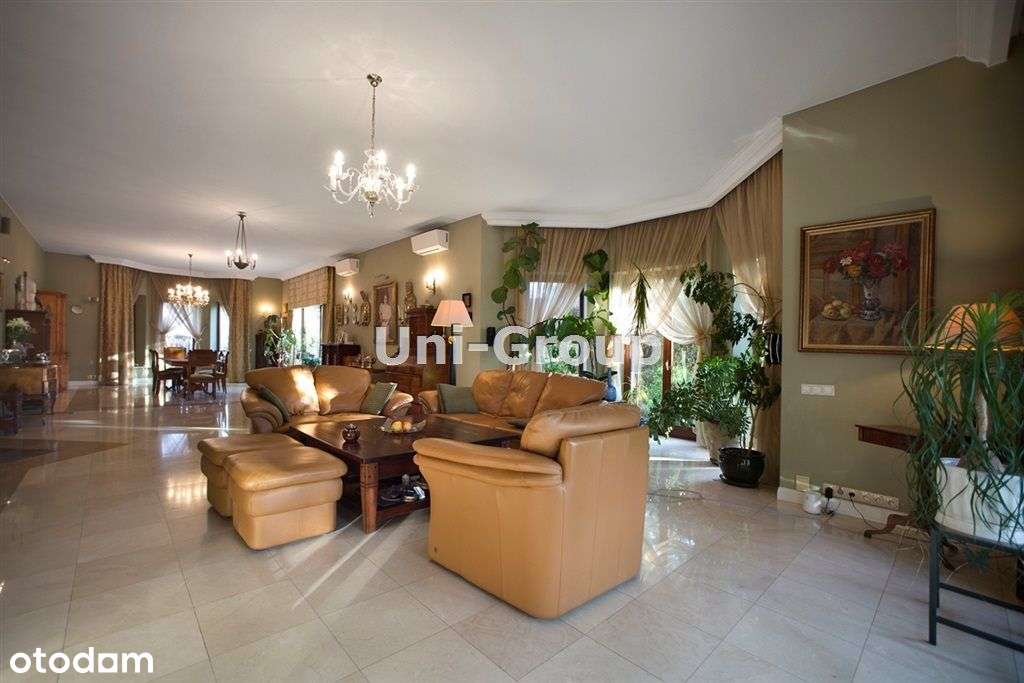 Komfortowy Wolnostojący Dom Na Zawadach-3