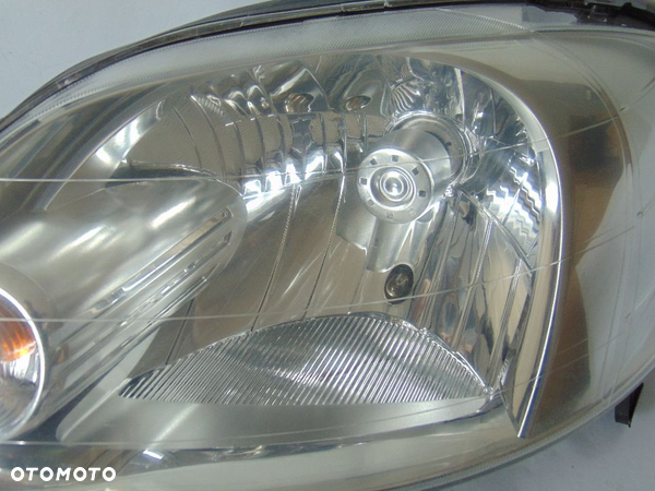 KOMPLET oryginalne lampy przednie lampa przednia przód lewa prawa VW Volkswagen Fox 03-10r Europa - 4