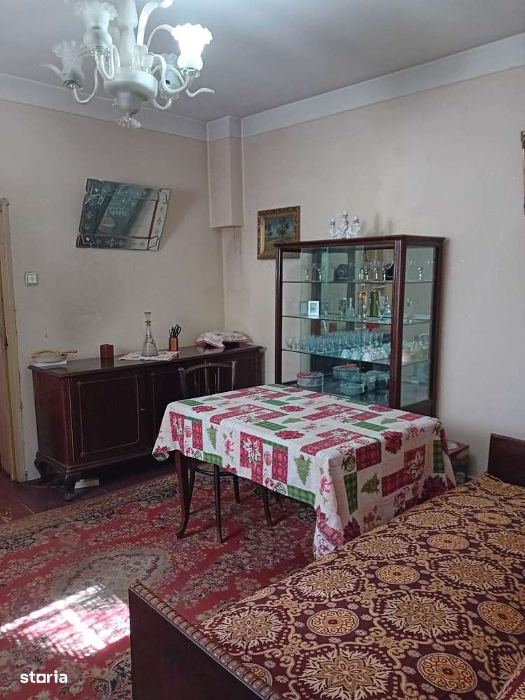 Casa la curte Turda - Ion Mihalache, anexa garaj auto - Imagine principală: 2/12