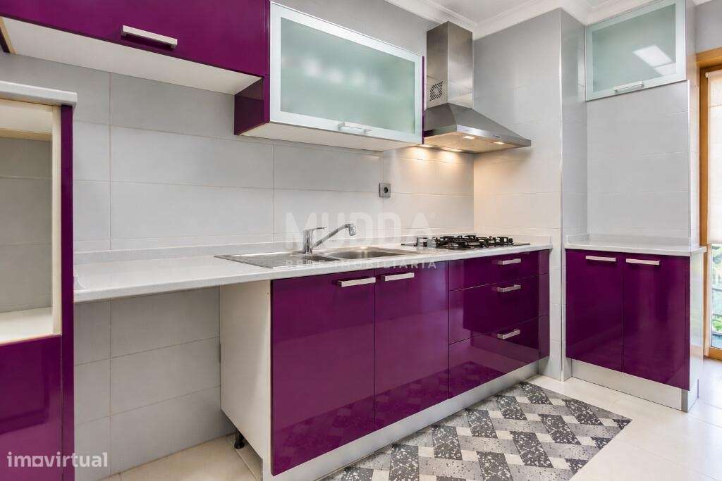Excelente Apartamento T3, Paços Brandão-2