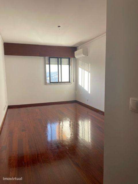 Apartamento T2 em Santa Clara com piscina - Grande imagem: 4/21