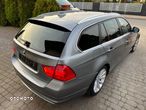 BMW Seria 3 318d Touring - 12