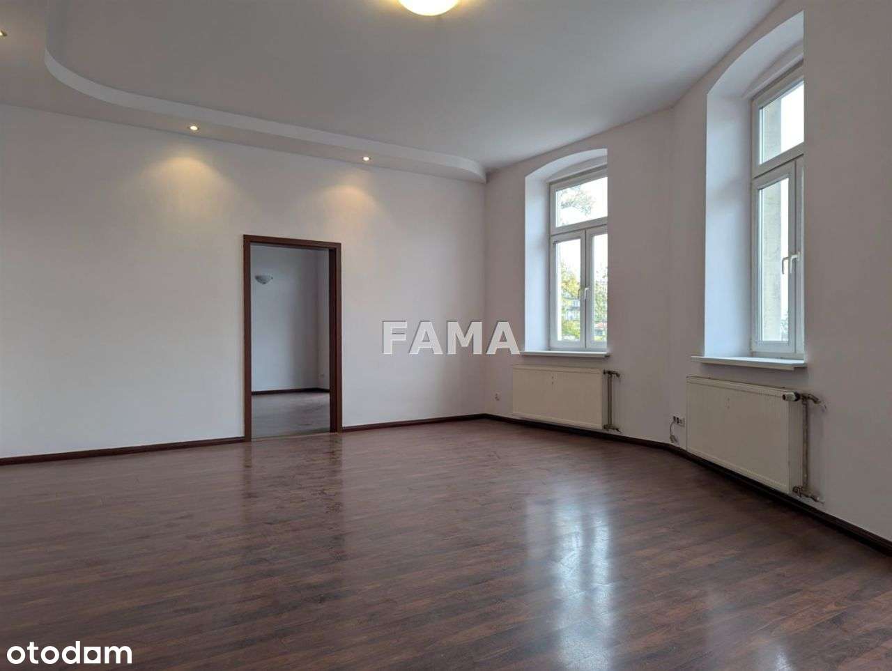 95,70 mkw, Centrum, Pl. Wolności, 2 balkony - Pełny obrazek: 2/13