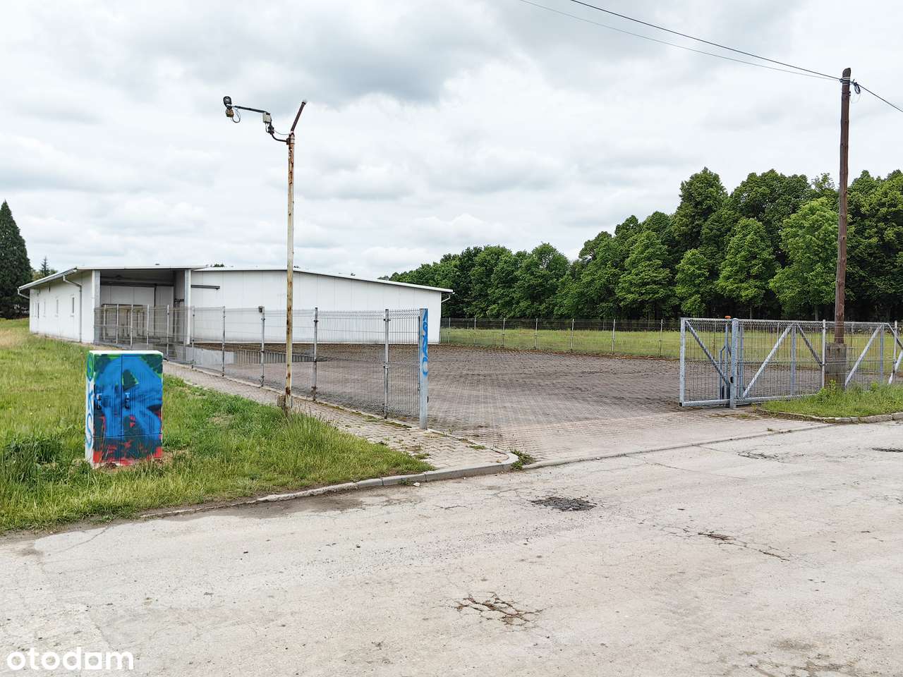 MAGAZYN/CHŁODNIA z rampą + działki - Pełny obrazek: 4/17